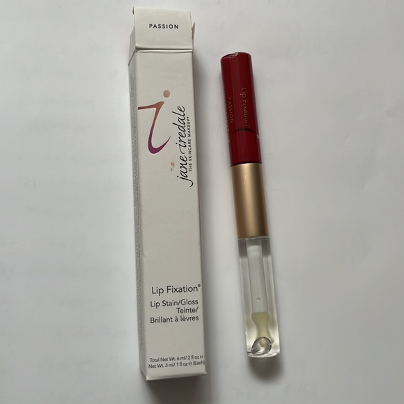 Jane Iredale Lip Fixation - Picture 2 of 5